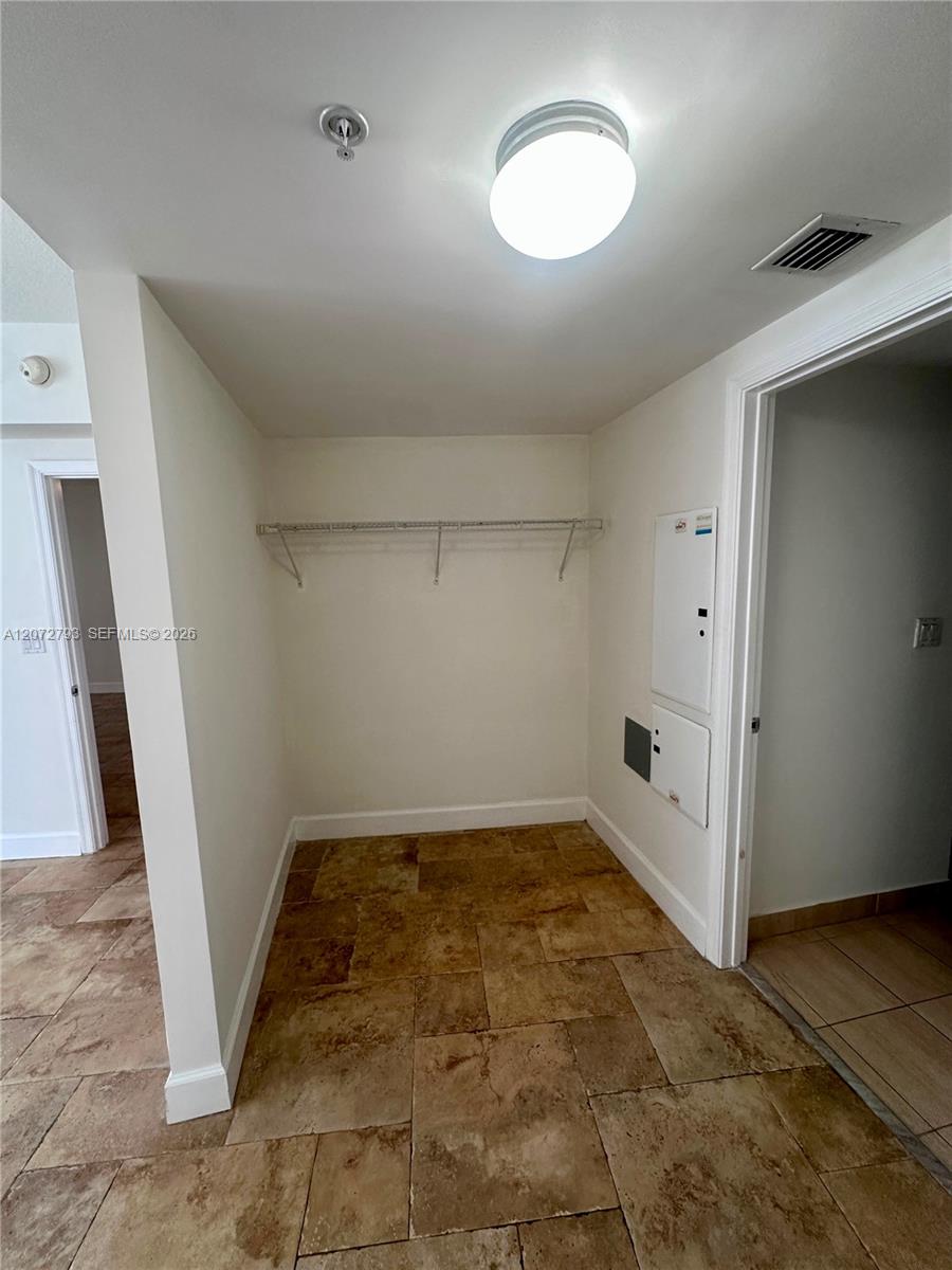 1750 N Bayshore Drive