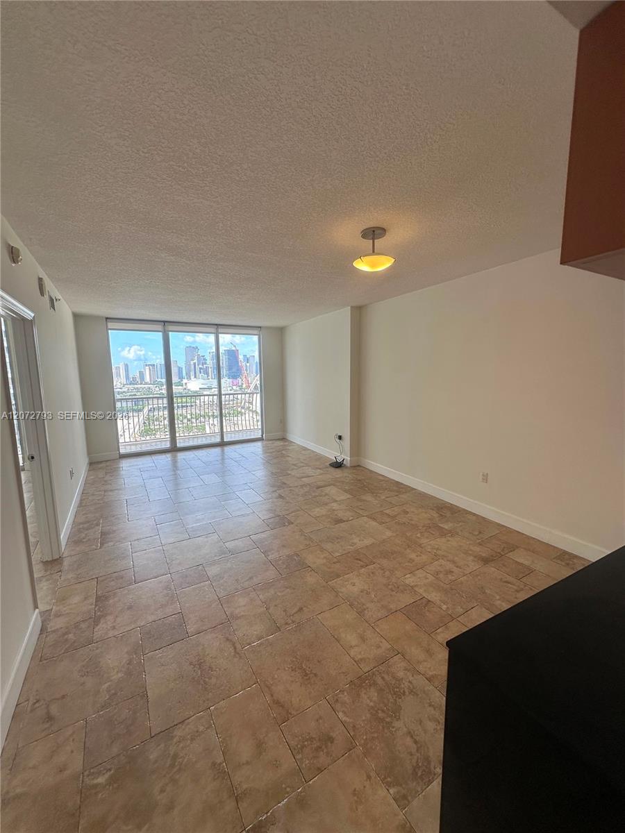 1750 N Bayshore Drive