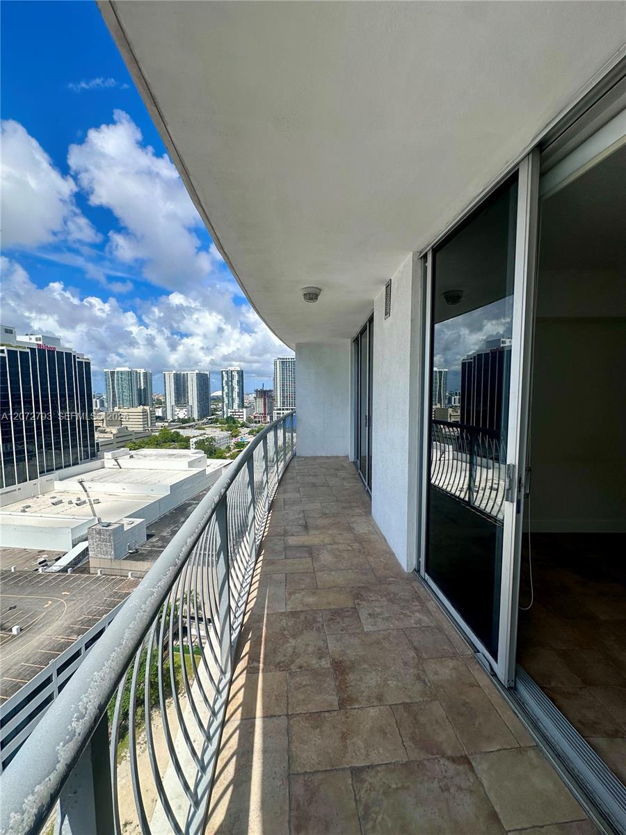 1750 N Bayshore Drive