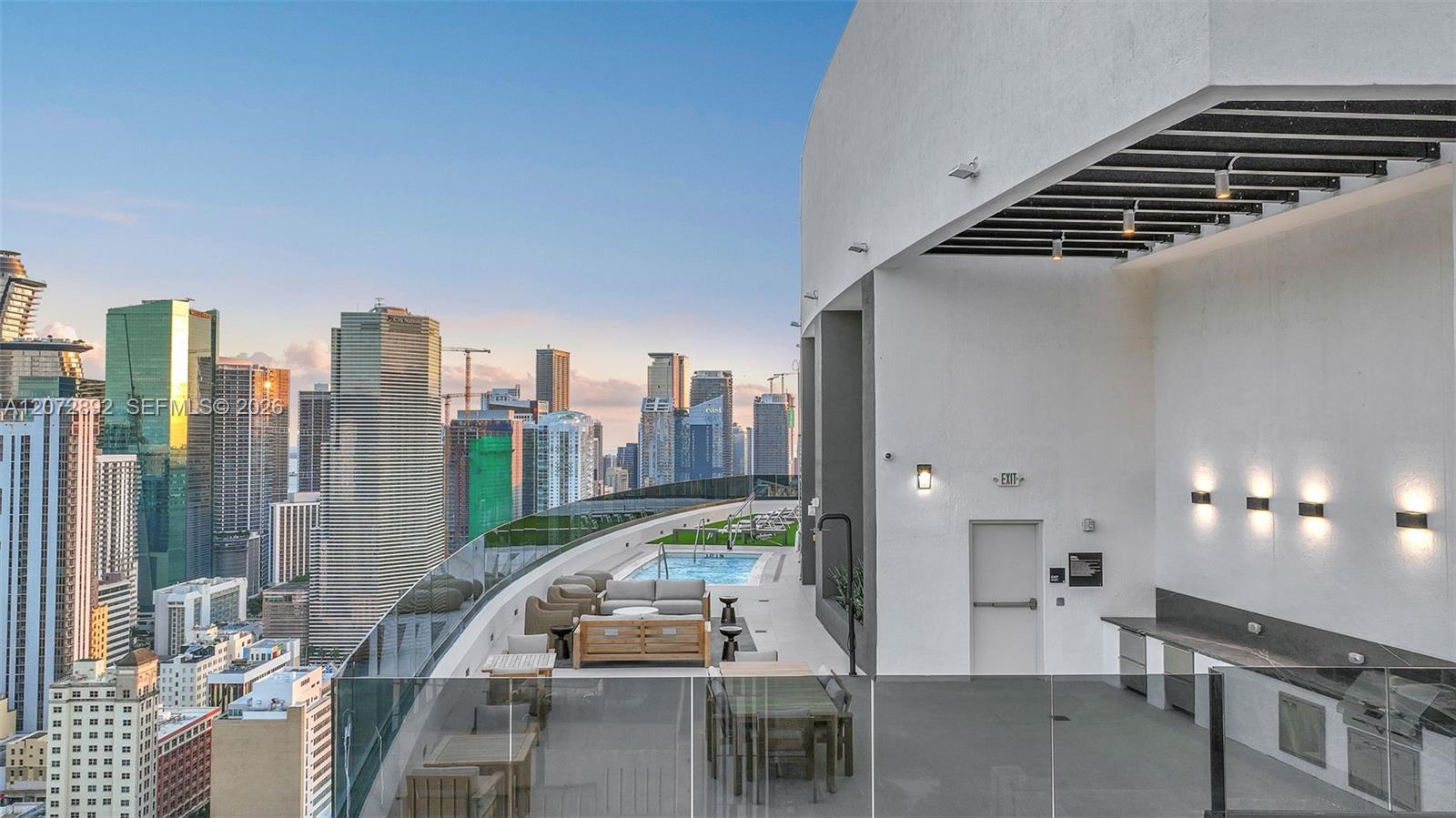 225 N Miami Avenue