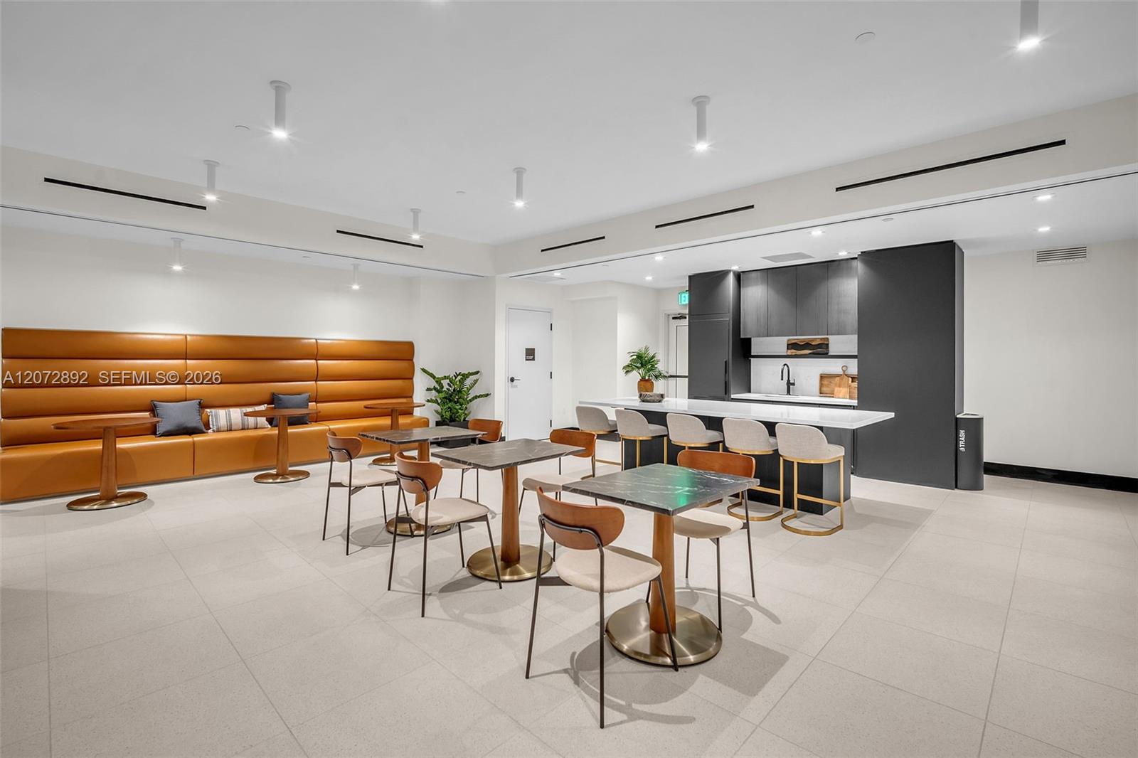 225 N Miami Avenue