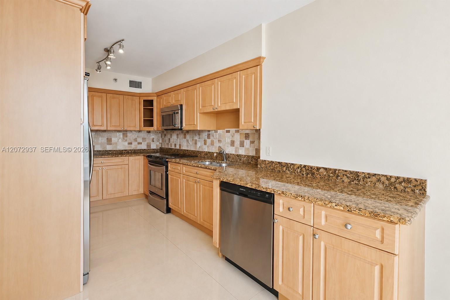 19101 NE 36th Court