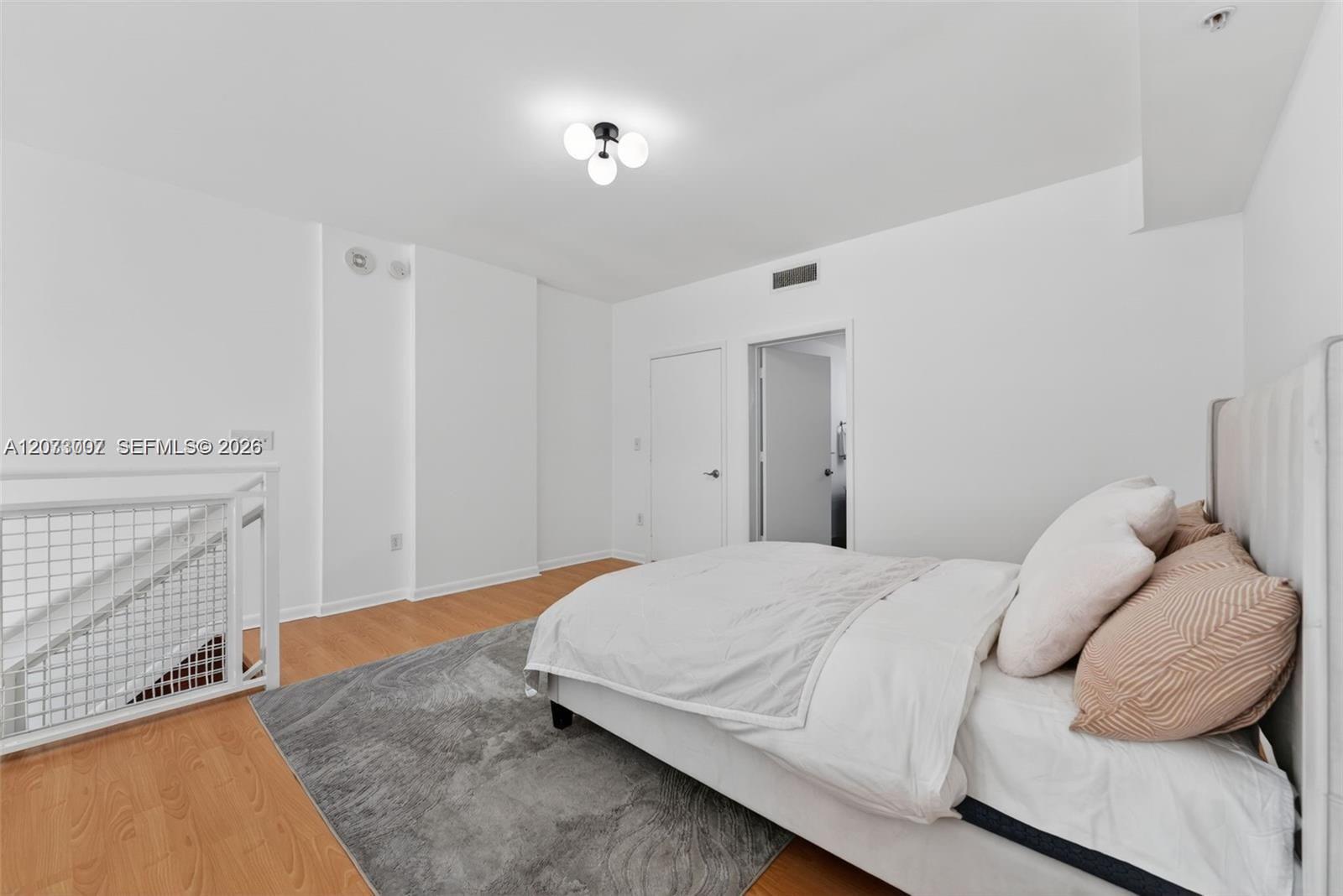 253 NE 2nd Street