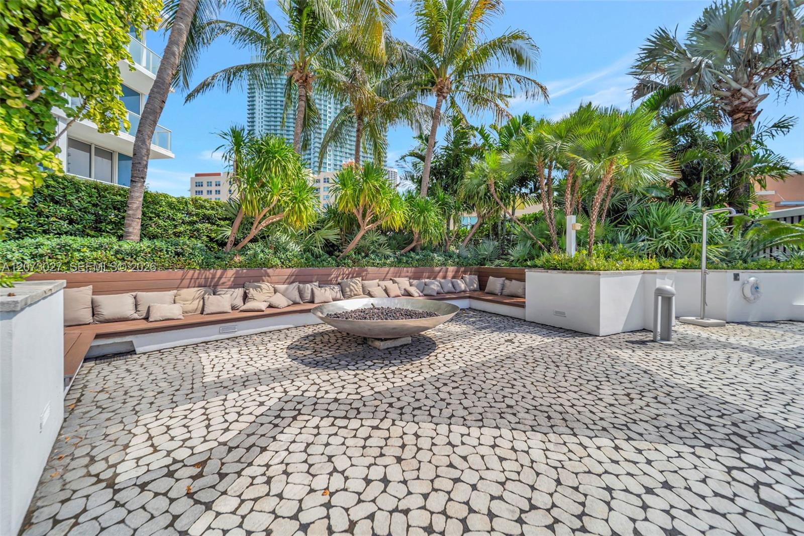 2020 N Bayshore Drive