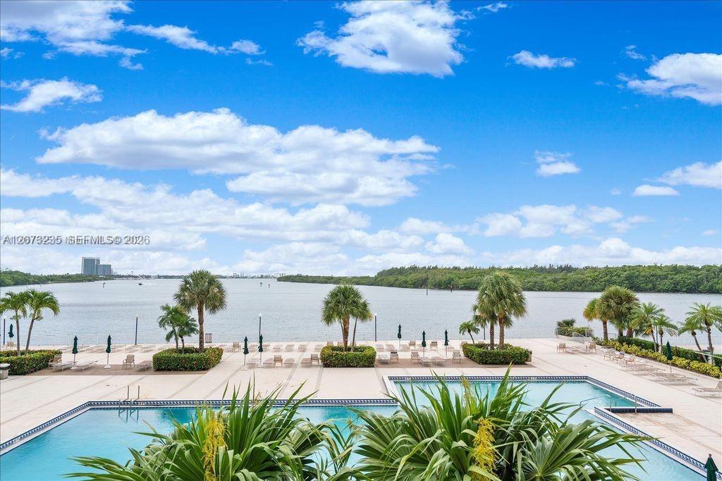 300 Bayview Drive