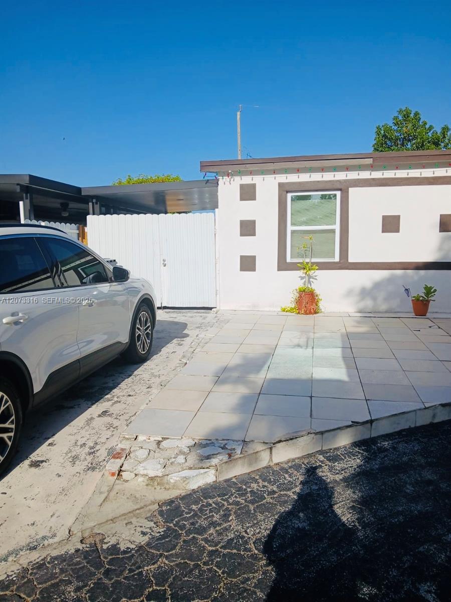 4400 SW 112th Place