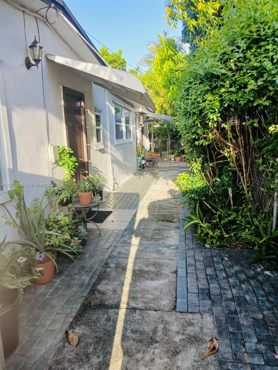 4400 SW 112th Place