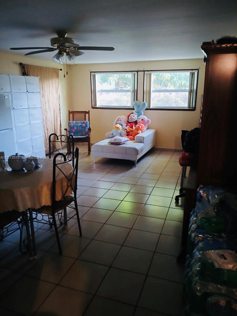 4400 SW 112th Place