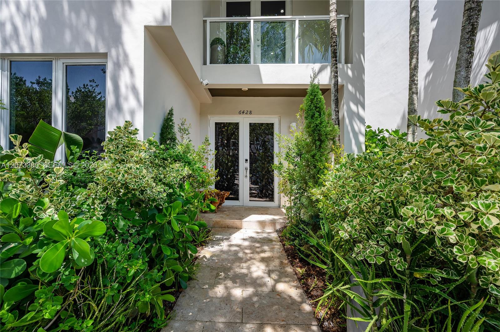6428 NW 104th Court