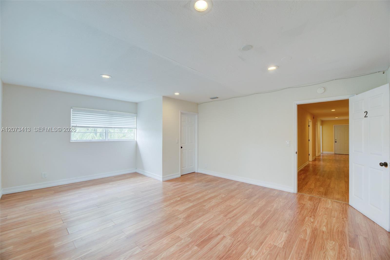 359 10th Street