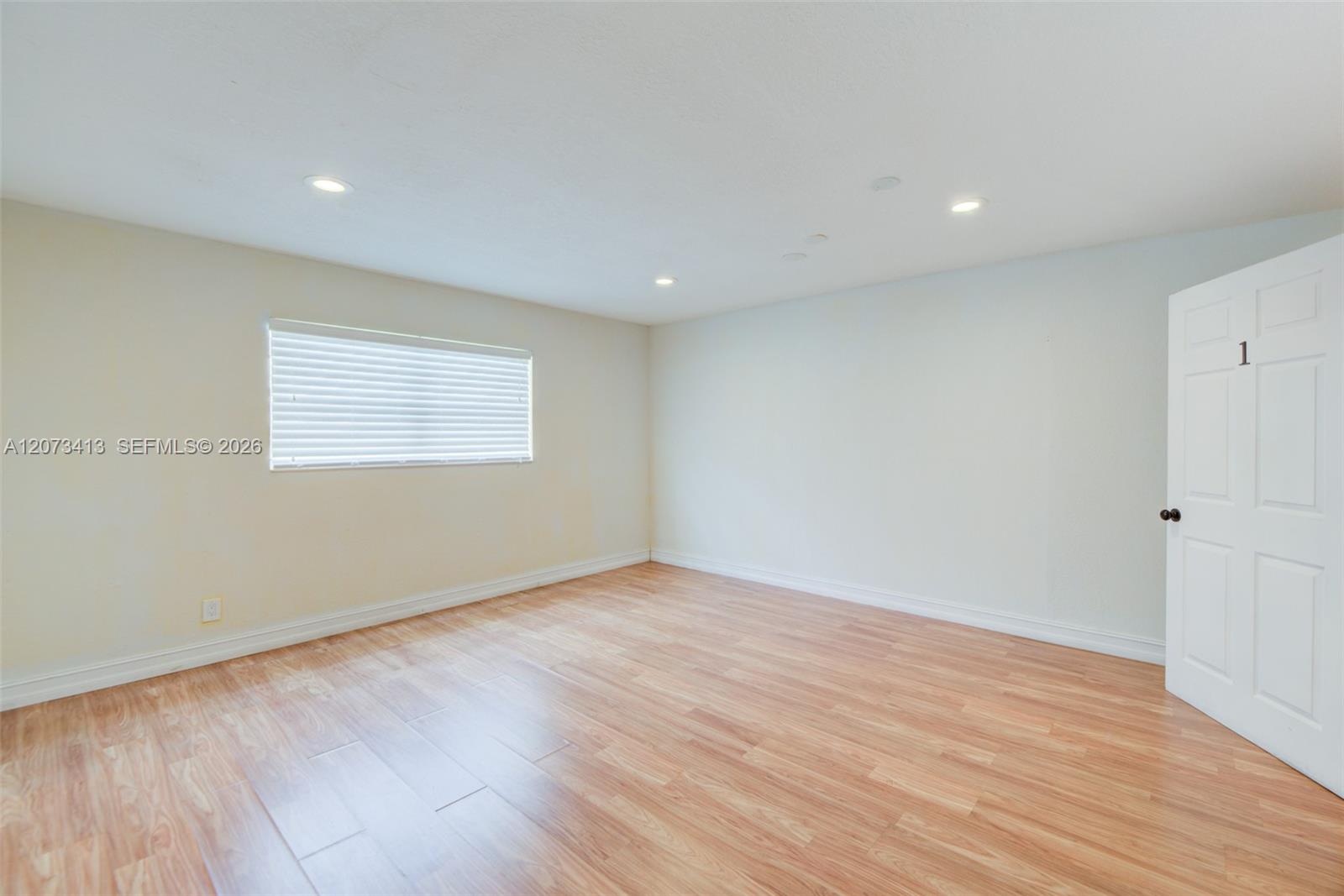 359 10th Street