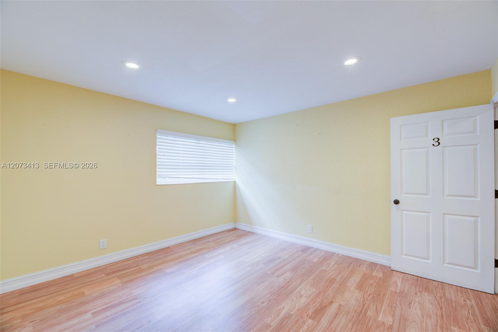 359 10th Street
