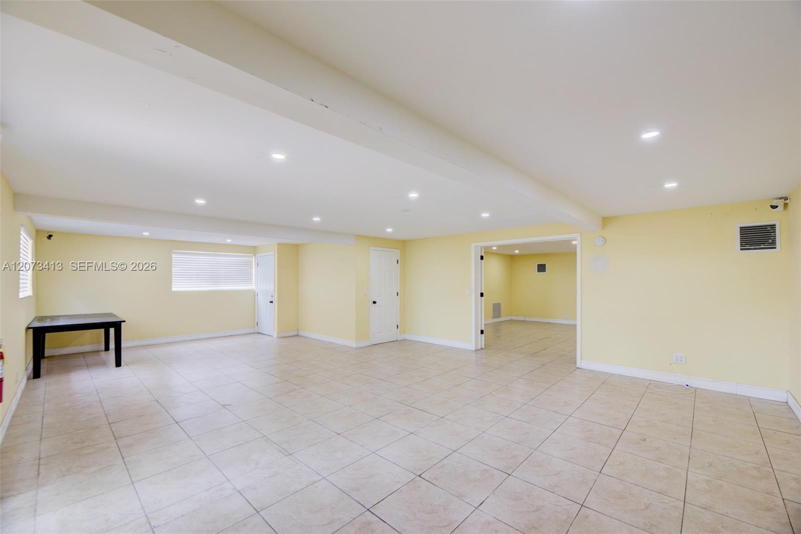 359 10th Street