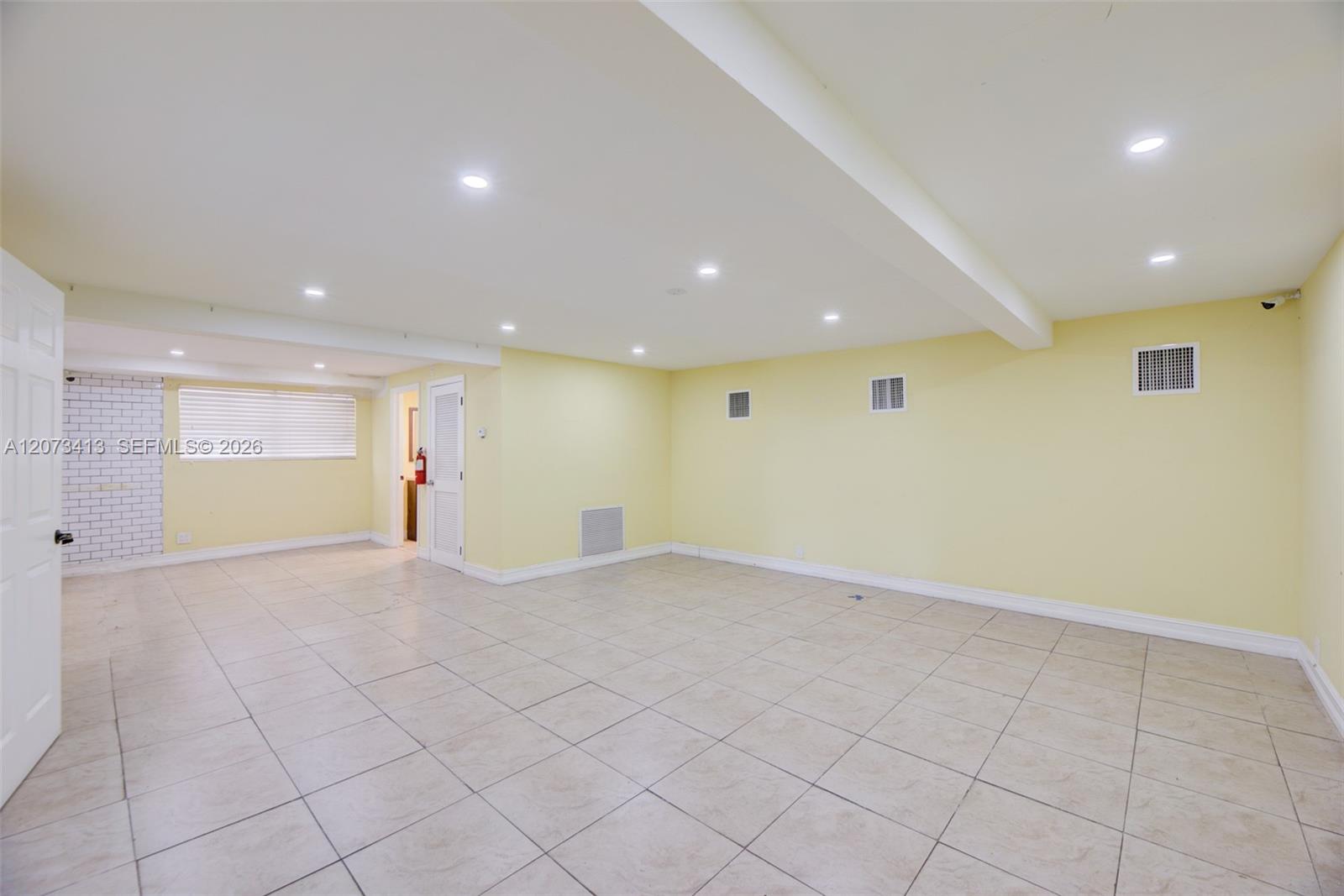 359 10th Street