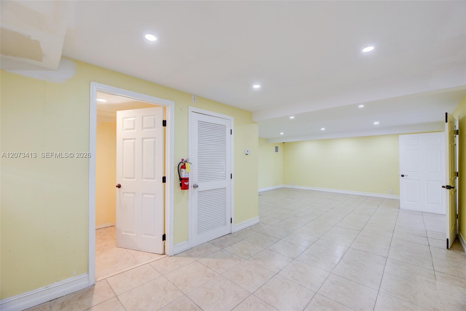 359 10th Street