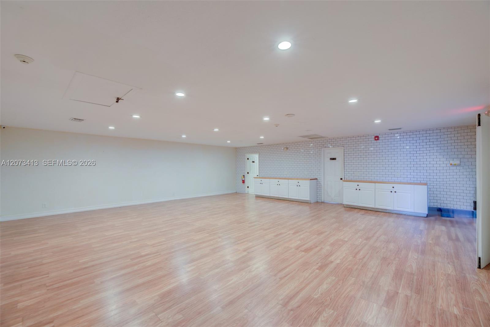 359 10th Street