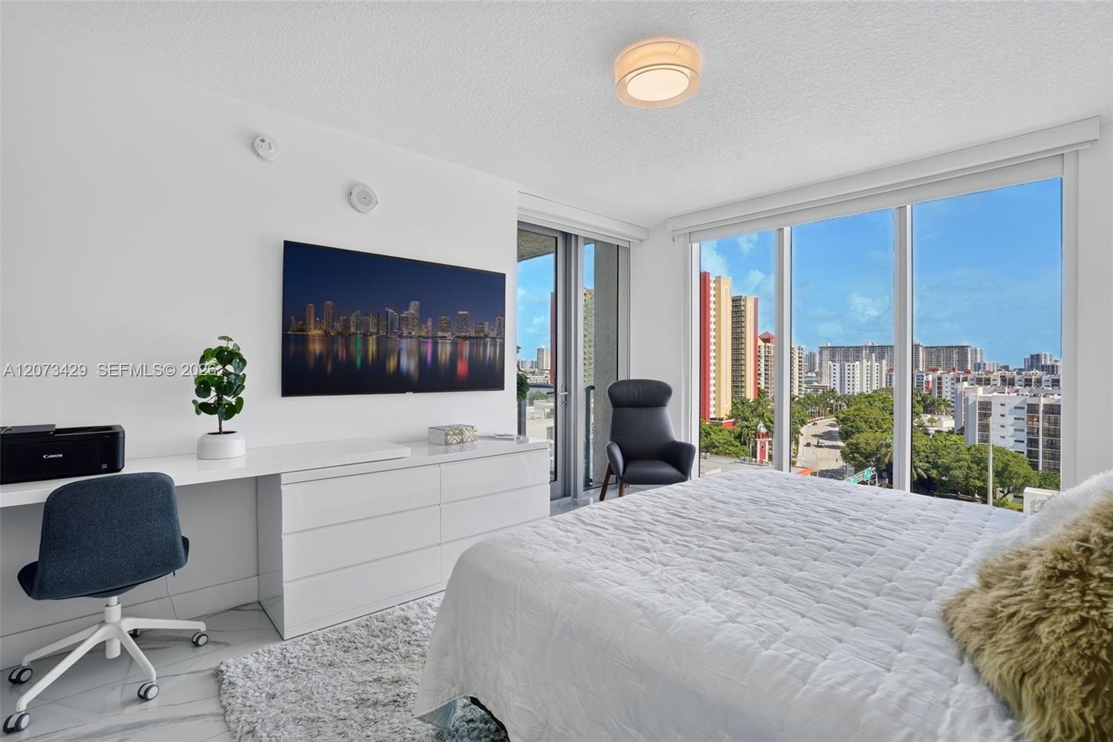 300 Sunny Isles Boulevard