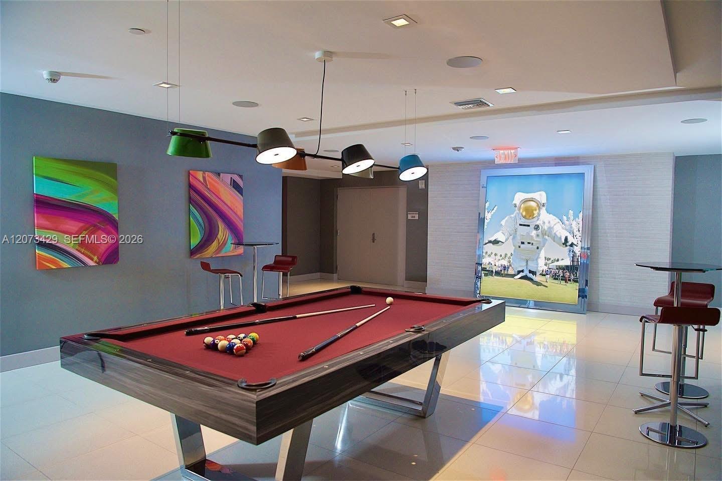 300 Sunny Isles Boulevard