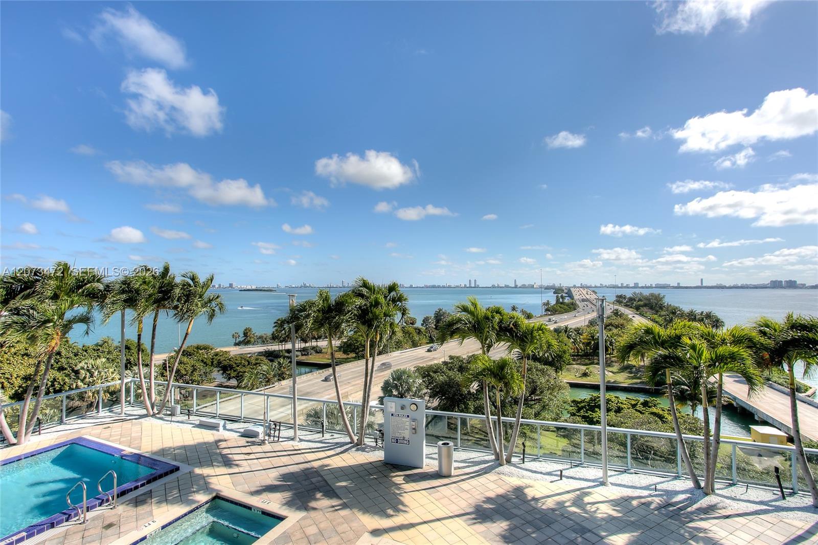 601 NE 36th Street