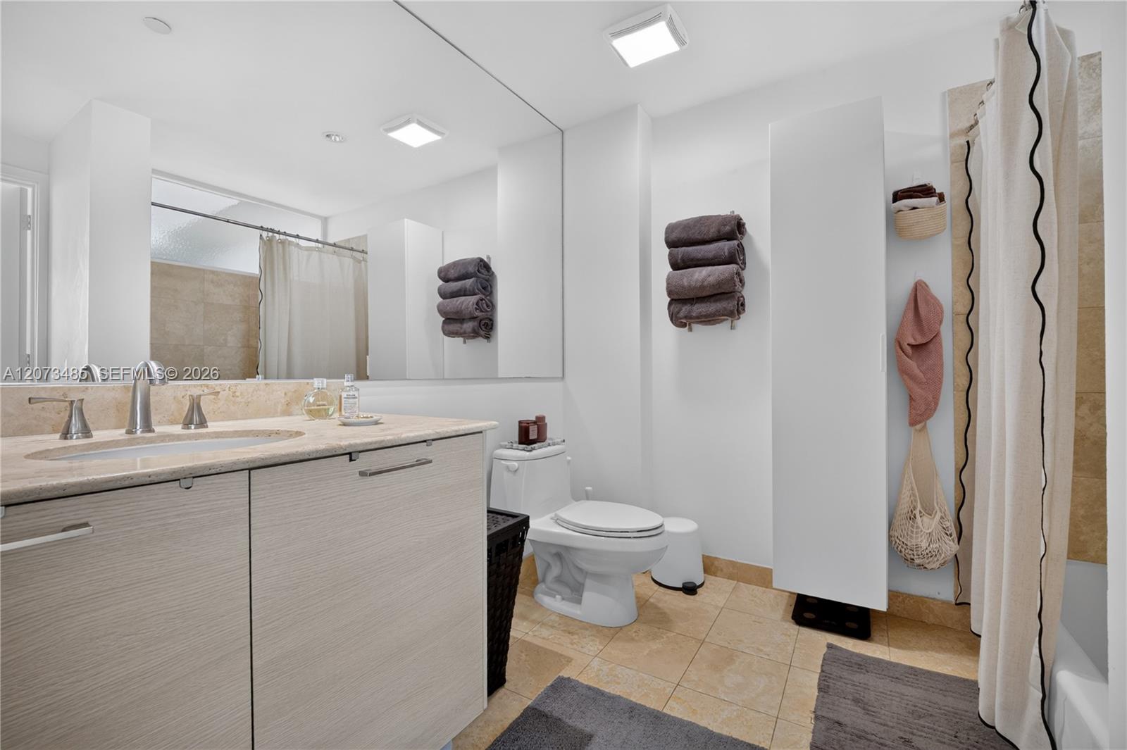 350 NE 24th Street