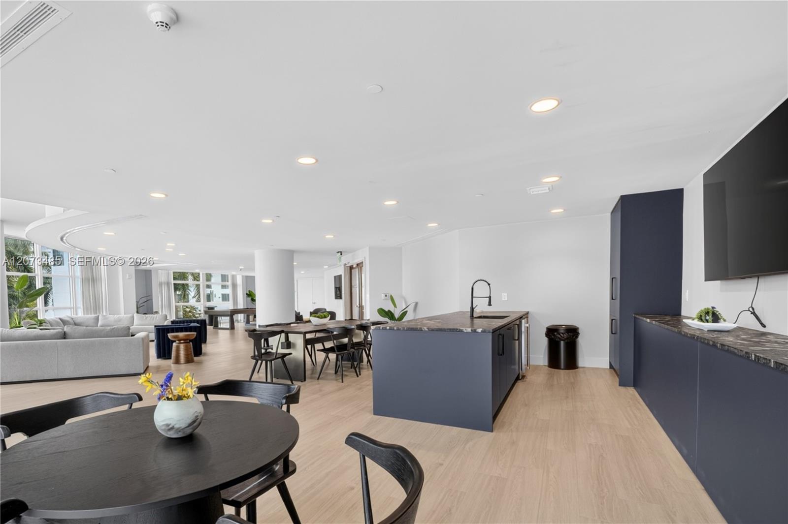 350 NE 24th Street