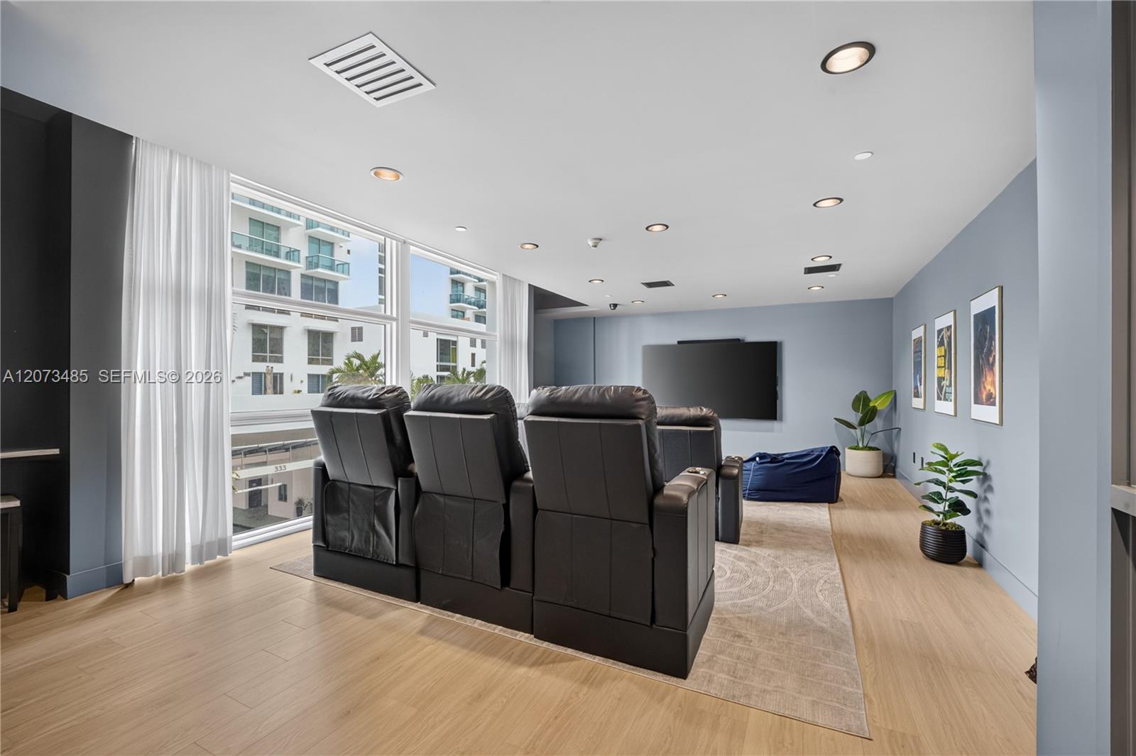 350 NE 24th Street
