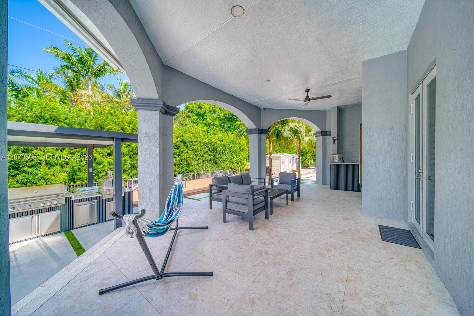 901 NW 122nd Avenue
