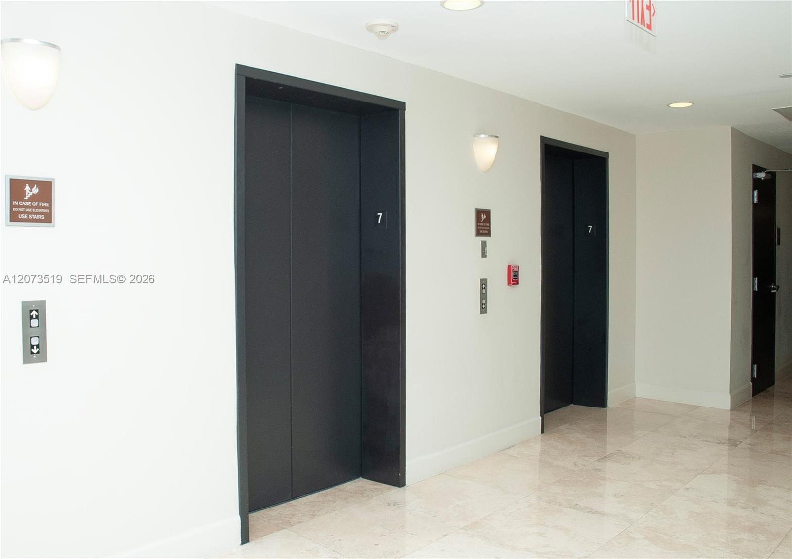 10 Aragon Avenue