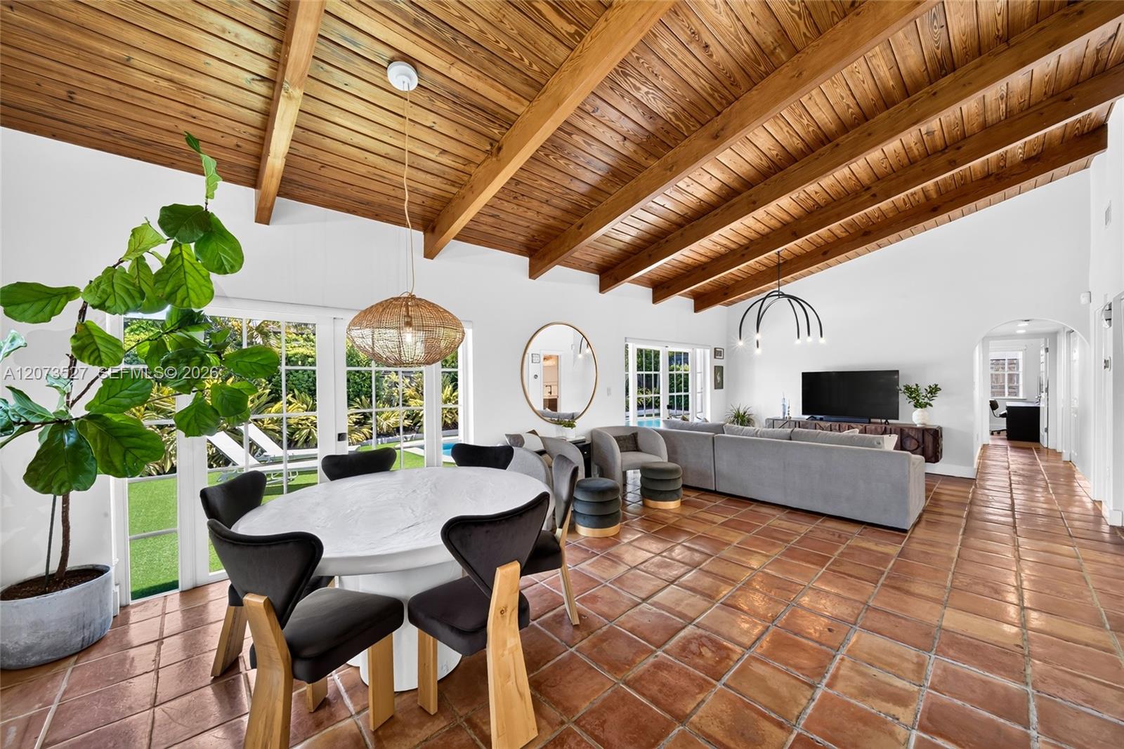 10315 SW 129th Court gallery image #11
