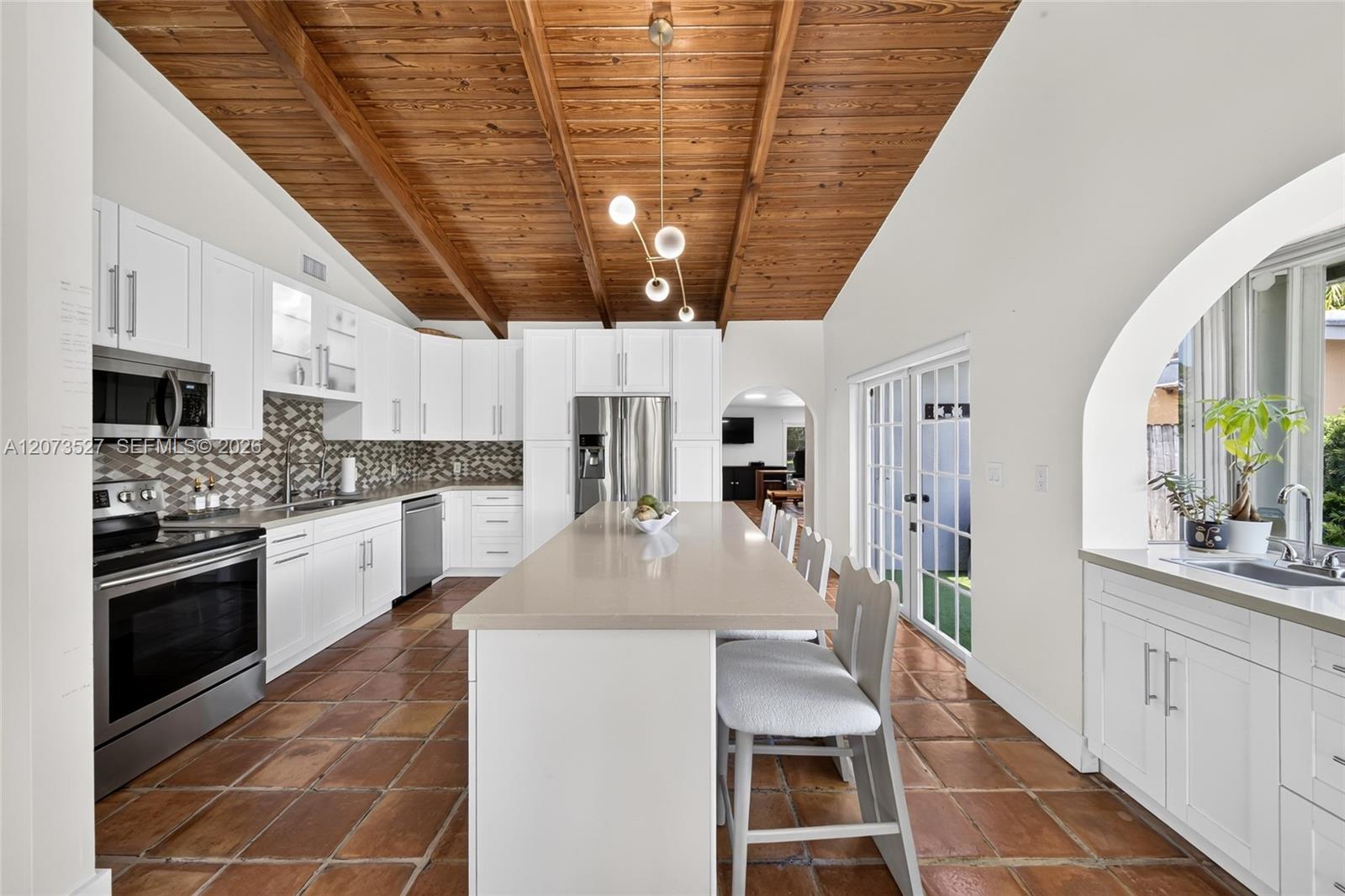 10315 SW 129th Court gallery image #16