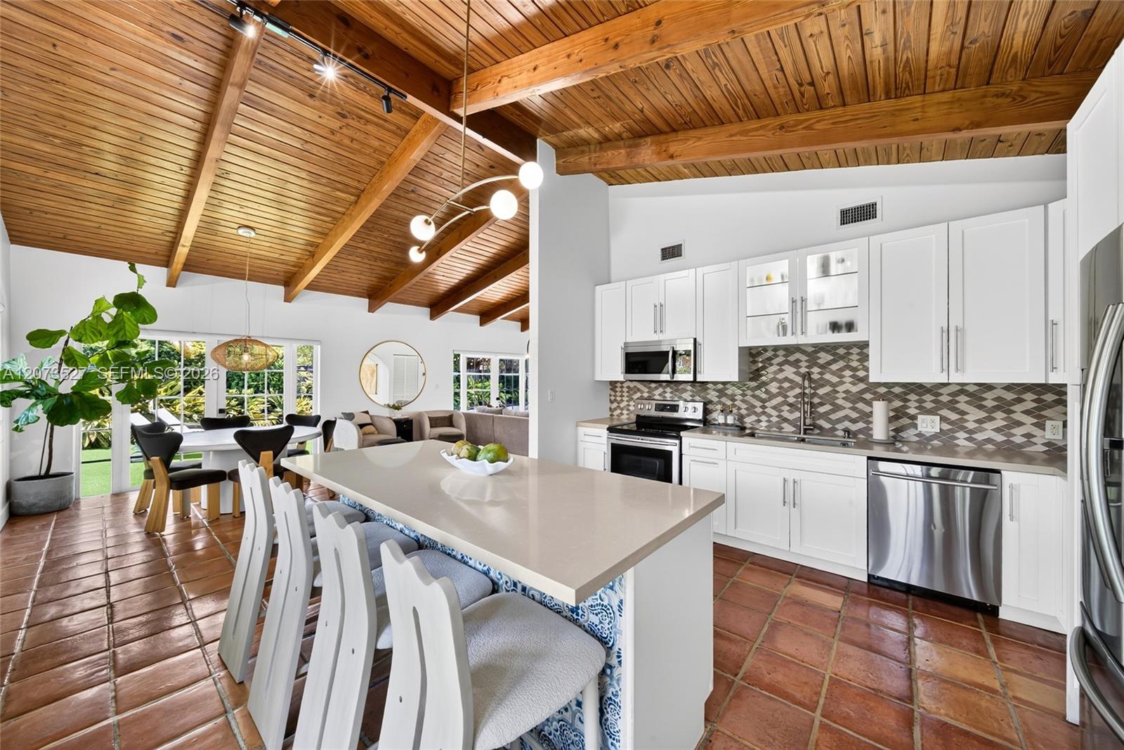 10315 SW 129th Court gallery image #19