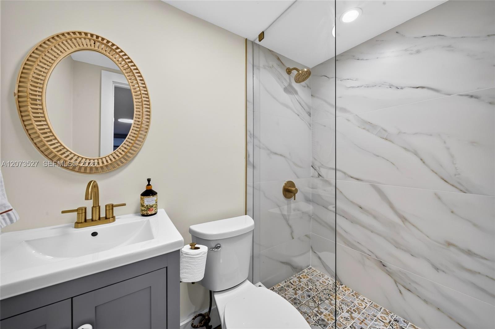 10315 SW 129th Court gallery image #24