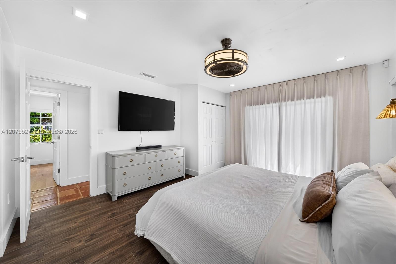 10315 SW 129th Court gallery image #31