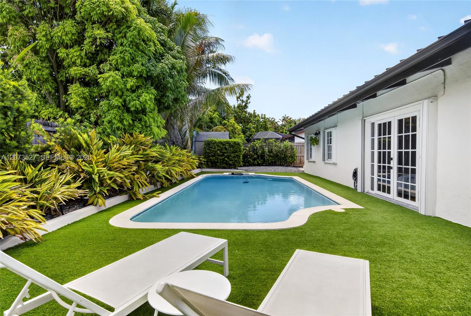 10315 SW 129th Court gallery image #37