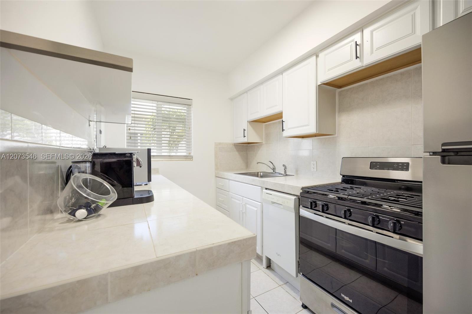 1110 Venetian Way