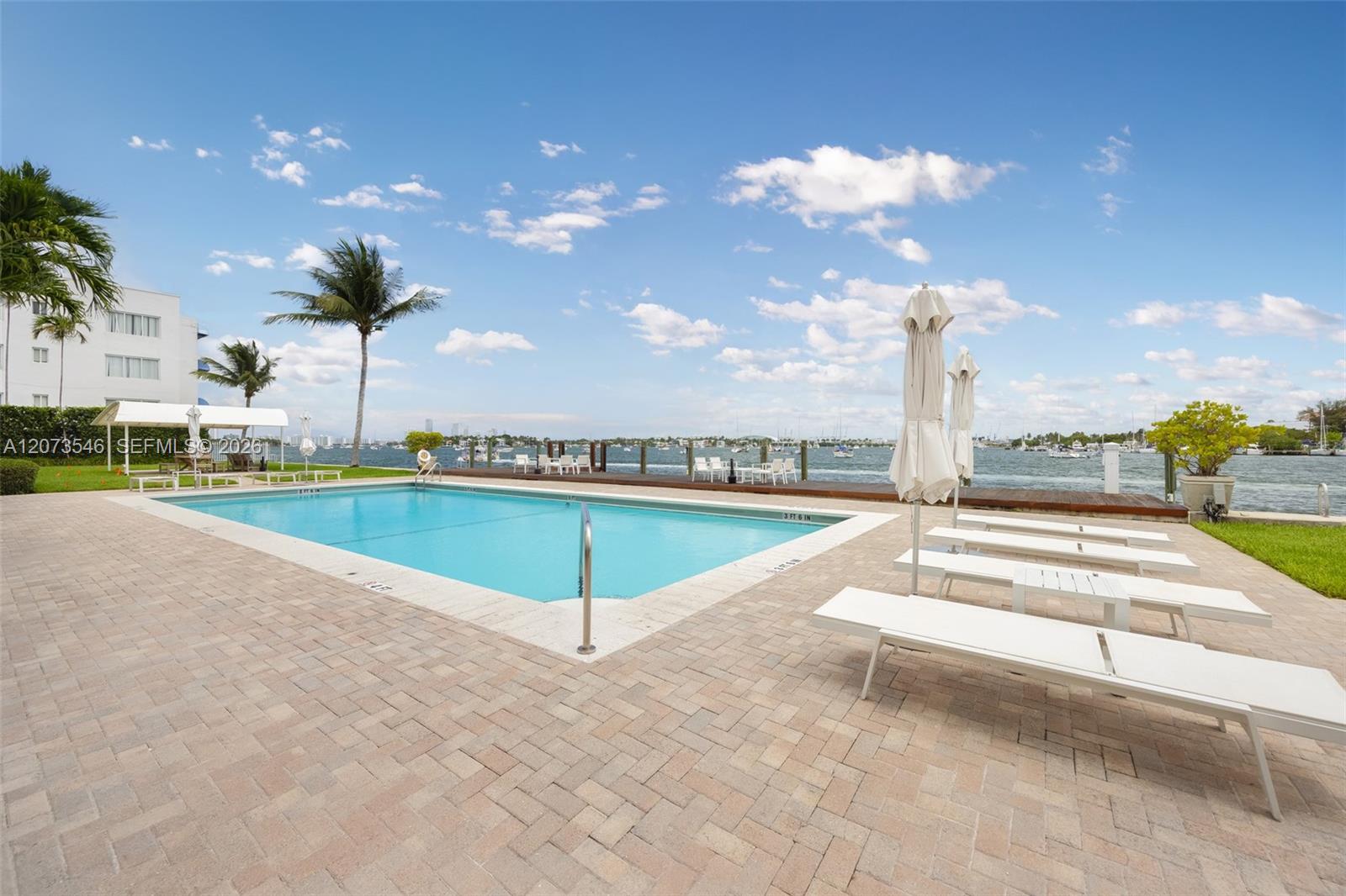 1110 Venetian Way