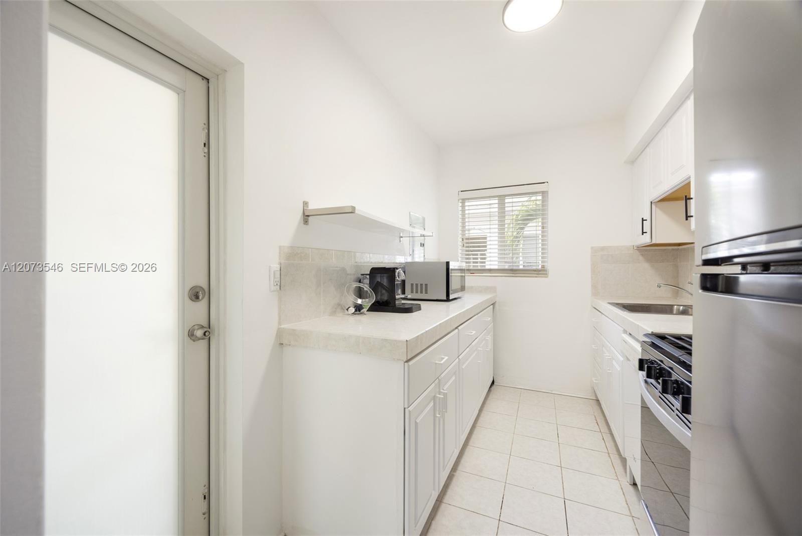 1110 Venetian Way
