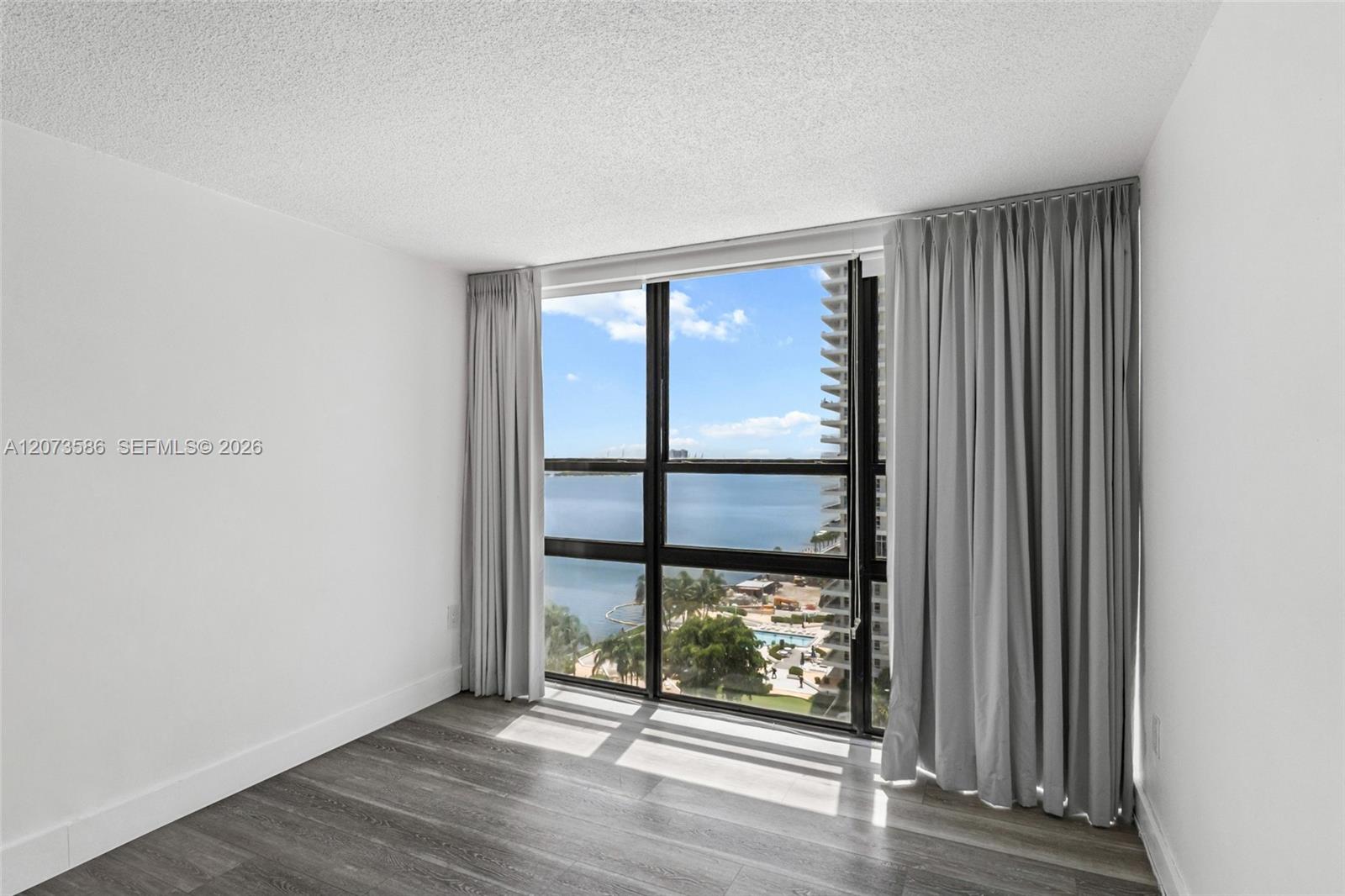 600 NE 36th Street