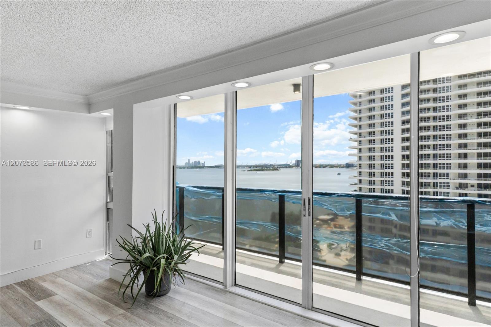 600 NE 36th Street