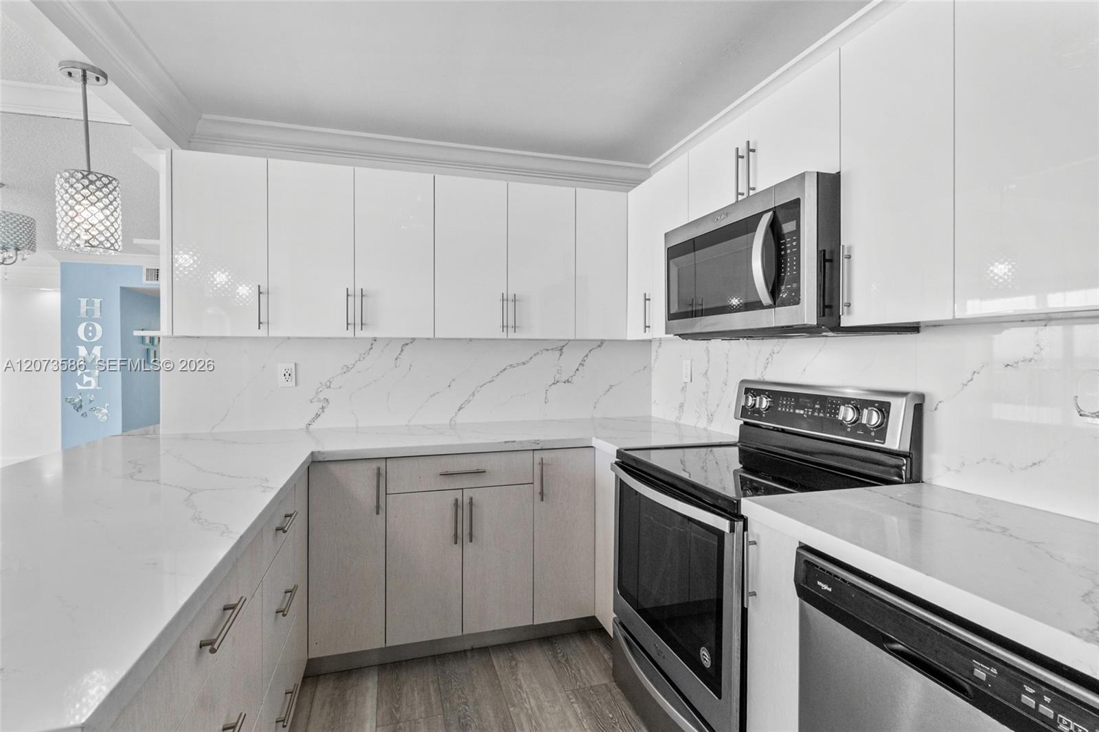 600 NE 36th Street