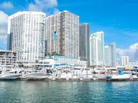 1717 N Bayshore Drive