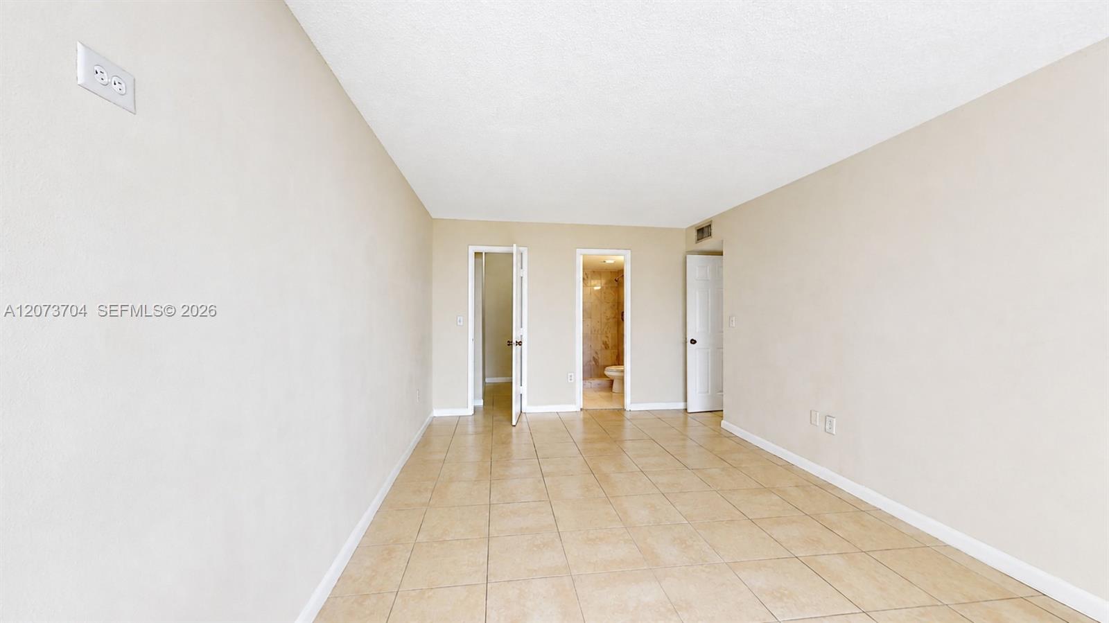 9360 Fontainebleau Boulevard