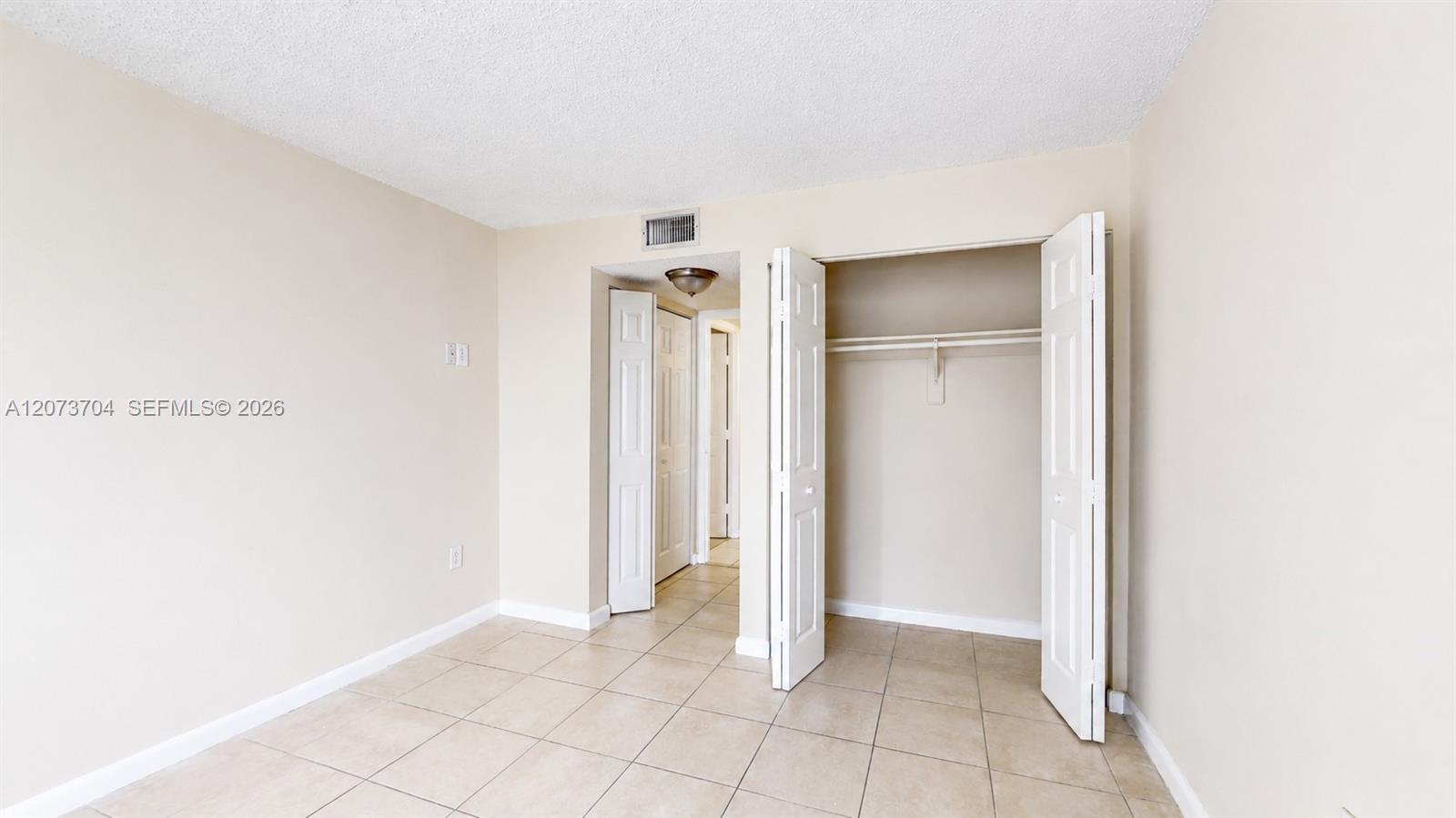 9360 Fontainebleau Boulevard