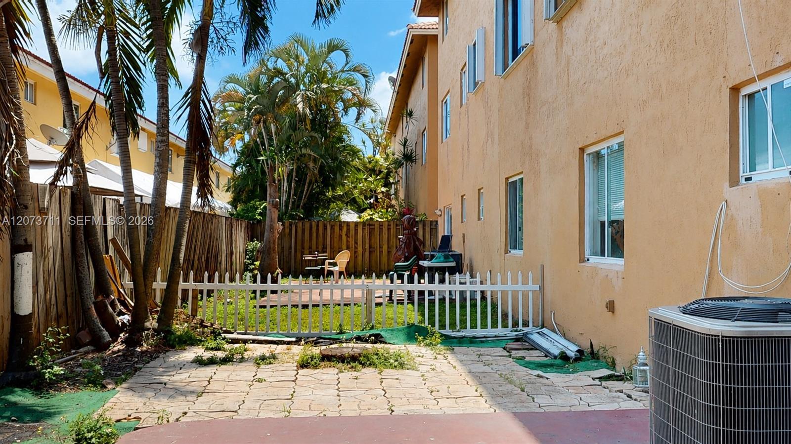 8183 NW 8th Street