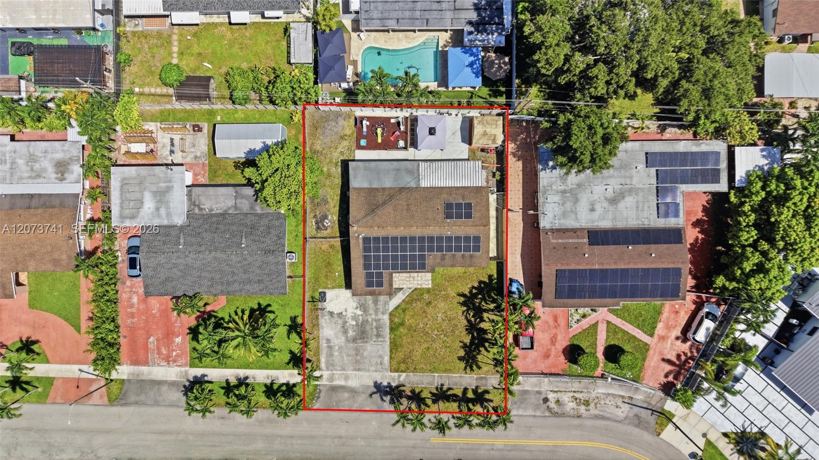 681 W 55th Place