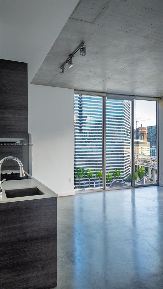 151 SE 1st Street