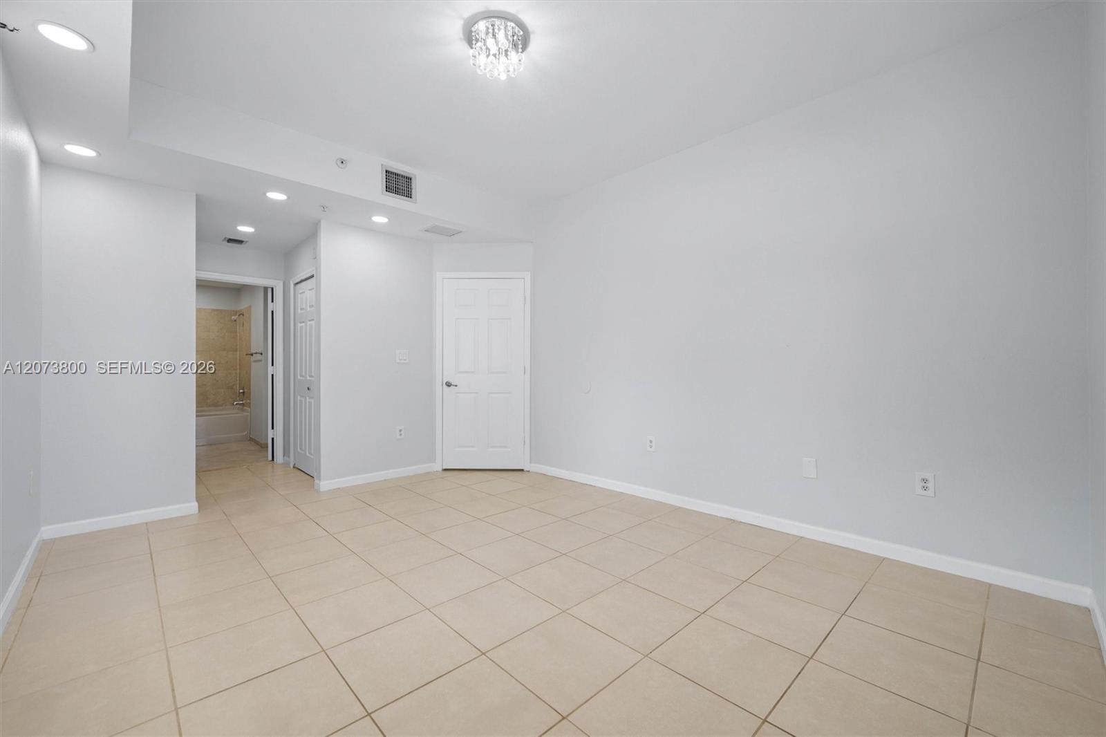 11503 NW 89th Street