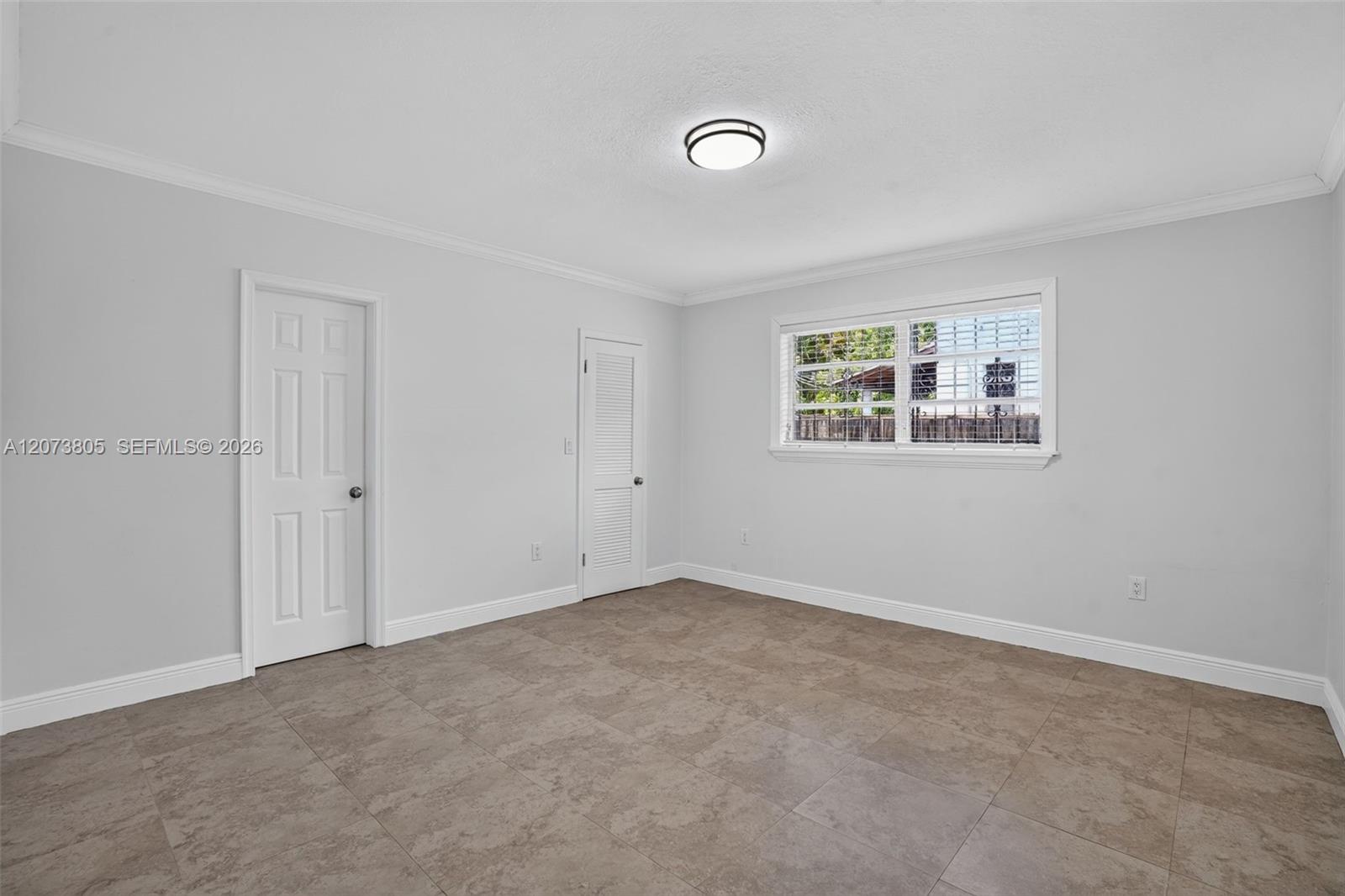1667 SW 10th Street