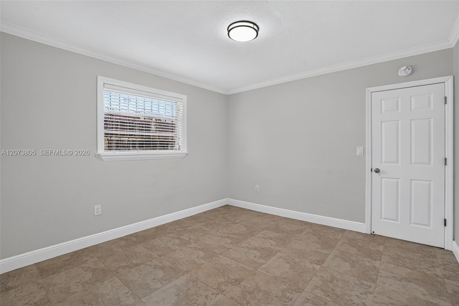 1667 SW 10th Street