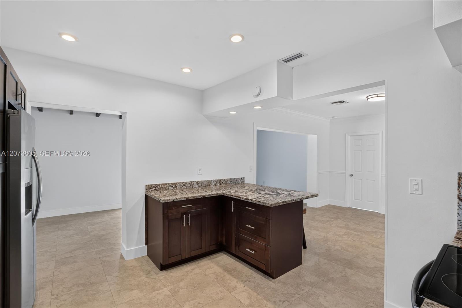 1667 SW 10th Street